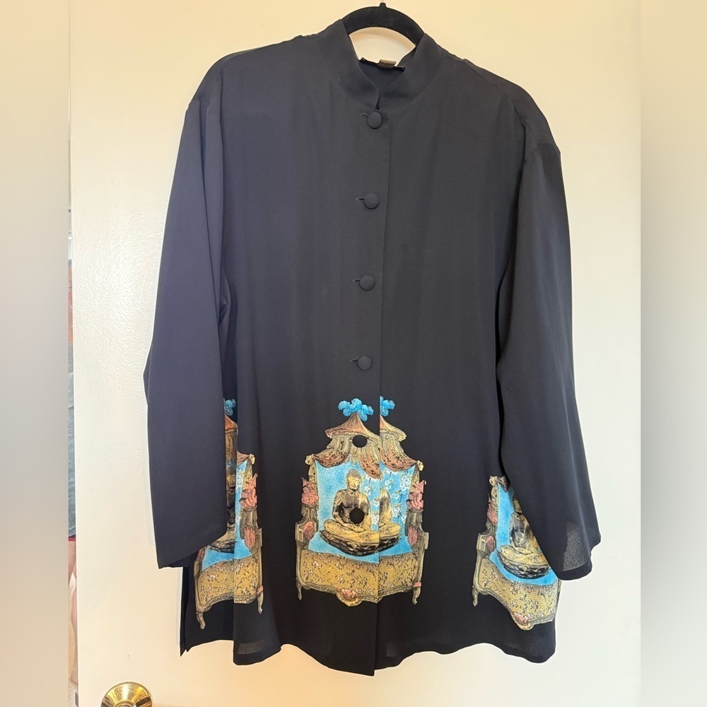Harari 100% Black Silk Mandarin Collar Top with Blue Buddha Print in Size 0X
